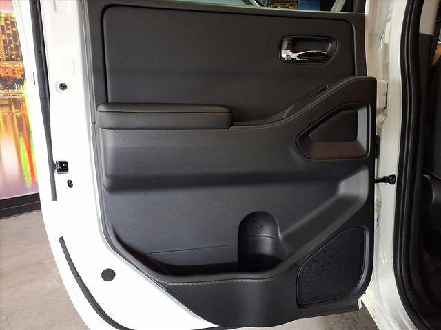 2026 Nissan Frontier Crew Cab SV 4x2