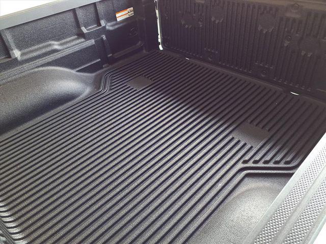 2026 Nissan Frontier Crew Cab SV 4x2