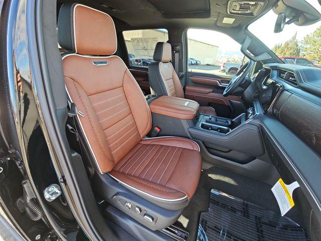 2026 GMC Sierra 2500HD Crew Cab, Standard Bed, Denali Ultimate, 4WD