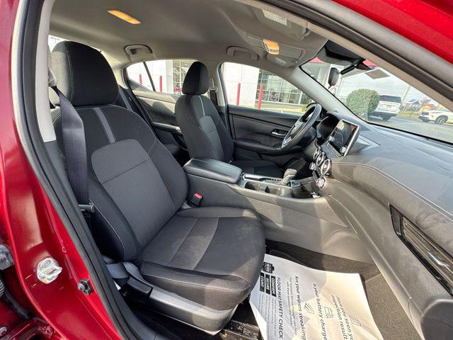 2024 Nissan Sentra SV Xtronic CVT
