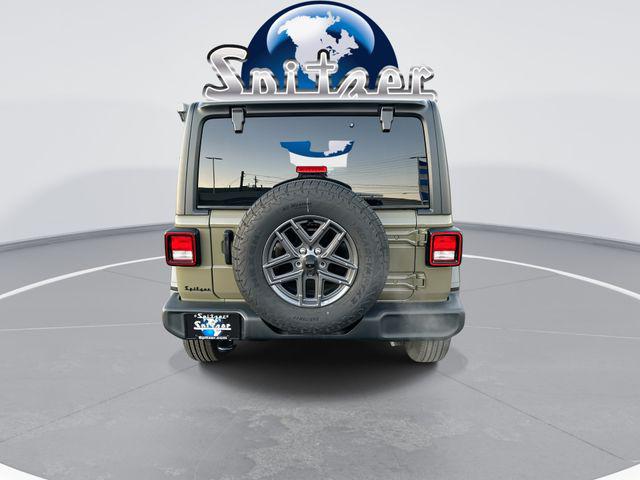 2025 Jeep Wrangler 4-Door Summit 4x4