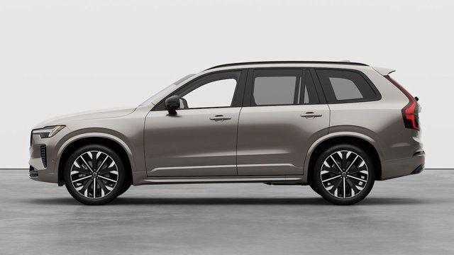 2026 Volvo XC90 B6 Ultra Dark Theme 7-Seater