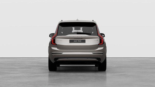2026 Volvo XC90 B6 Ultra Dark Theme 7-Seater