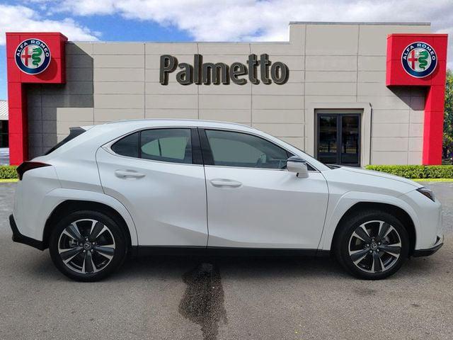 2023 Lexus UX 250h Premium 2023 Lexus UX 250h Premium