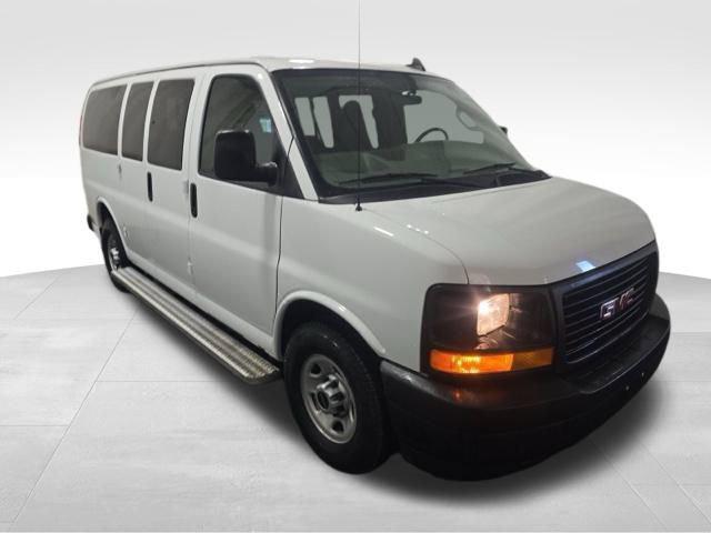 2017 GMC Savana 2500 LS 2017 GMC Savana 2500 LS