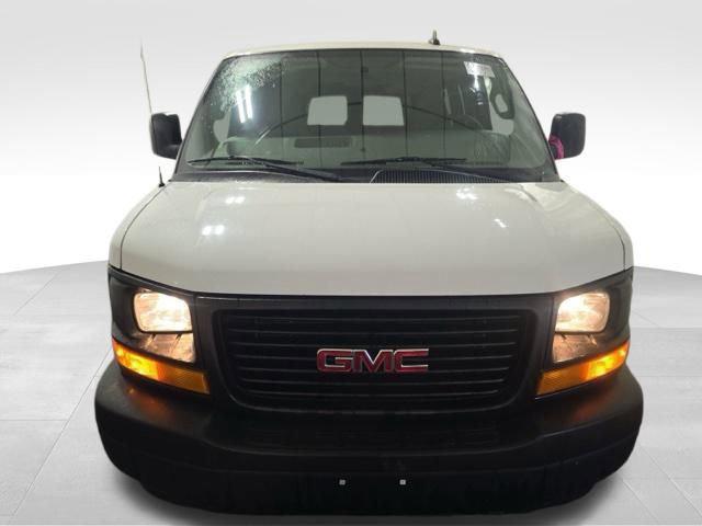 2017 GMC Savana 2500 LS 2017 GMC Savana 2500 LS