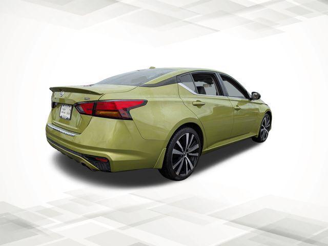 2022 Nissan Altima SR FWD 2022 Nissan Altima SR FWD