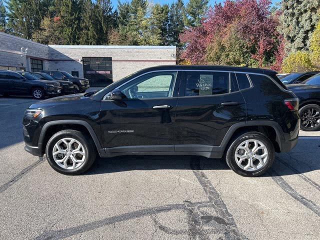 2024 Jeep Compass Sport 4x4 2024 Jeep Compass Sport 4x4