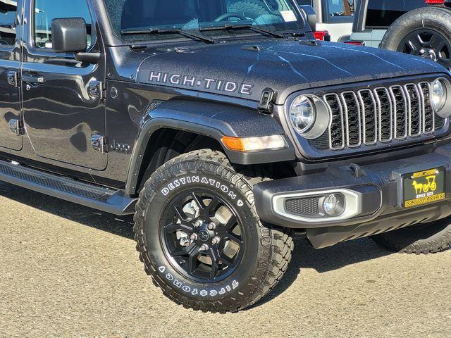 2025 Jeep Gladiator GLADIATOR HIGH TIDE 4X4
