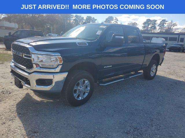 2024 RAM 2500 Big Horn Crew Cab 4x4 64 Box 2024 RAM 2500 Big Horn Crew Cab 4x4 64 Box