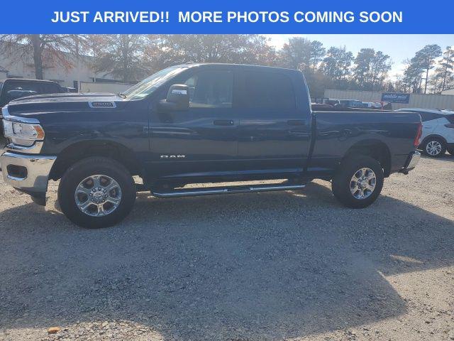 2024 RAM 2500 Big Horn Crew Cab 4x4 64 Box 2024 RAM 2500 Big Horn Crew Cab 4x4 64 Box
