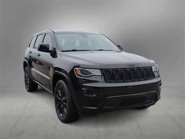 2021 Jeep Grand Cherokee Laredo X 4x4