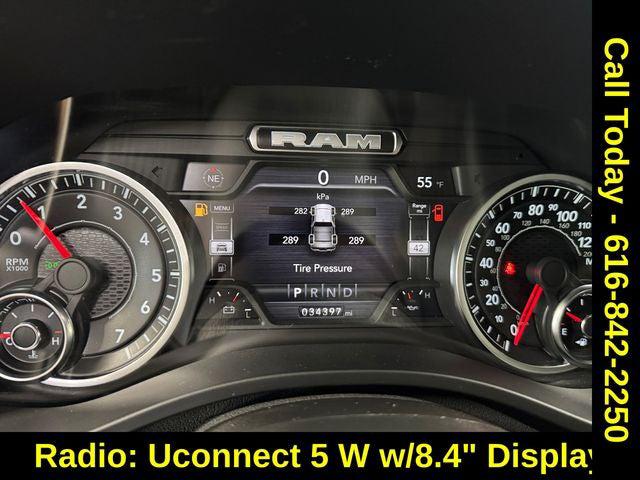 2022 RAM 1500 Laramie Crew Cab 4x4 57 Box 2022 RAM 1500 Laramie Crew Cab 4x4 57 Box