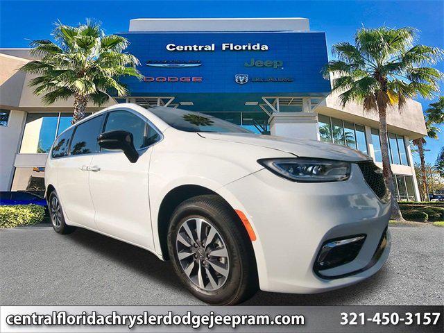 2025 Chrysler Pacifica Hybrid Select 2025 Chrysler Pacifica Hybrid Select