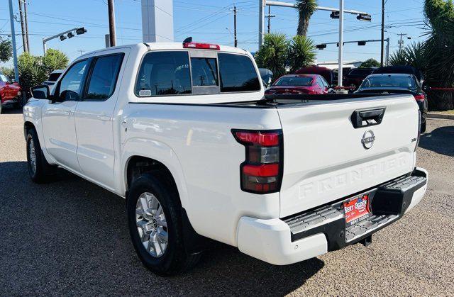 2022 Nissan Frontier Crew Cab SV 4x2