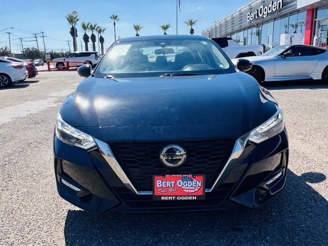 2021 Nissan Sentra SR Xtronic CVT 2021 Nissan Sentra SR Xtronic CVT