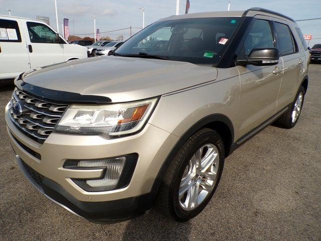 2017 Ford Explorer XLT 2017 Ford Explorer XLT