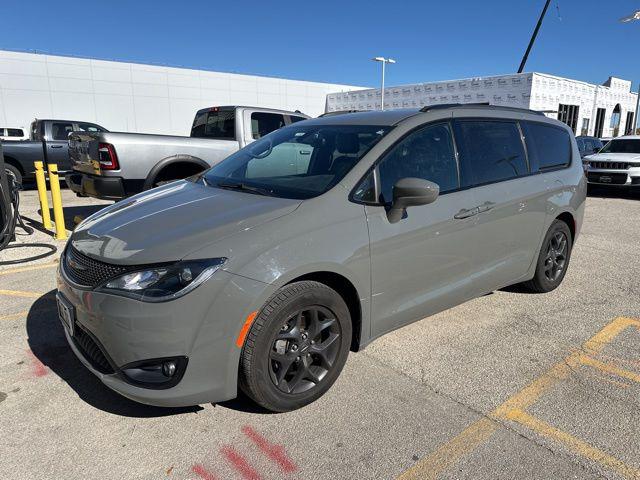 2020 Chrysler Pacifica Touring L Plus
