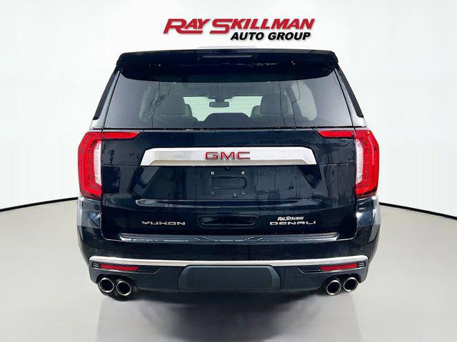 2022 GMC Yukon 4WD Denali
