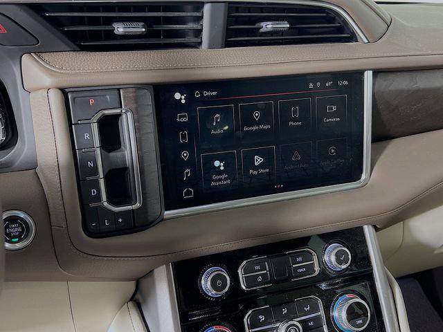 2022 GMC Yukon 4WD Denali