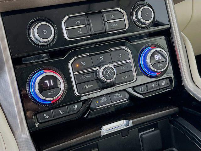2022 GMC Yukon 4WD Denali