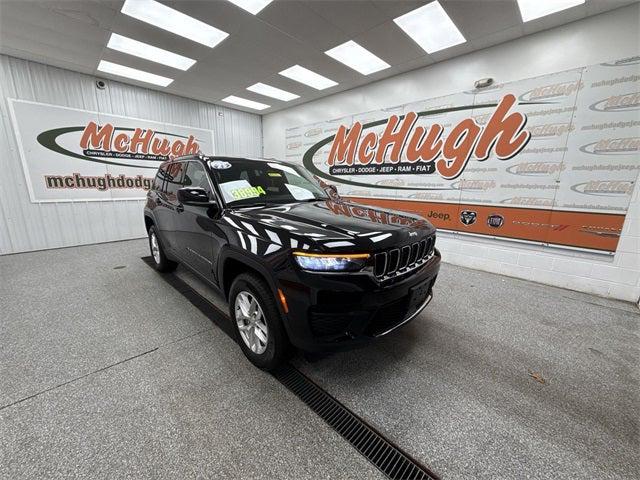 2025 Jeep Grand Cherokee Laredo X 4x4