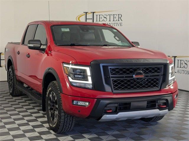 2021 Nissan TITAN Crew Cab PRO-4X 4x4