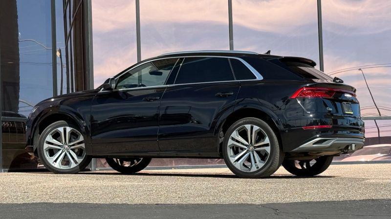2019 Audi Q8 55 Premium