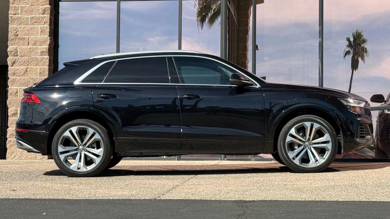 2019 Audi Q8 55 Premium