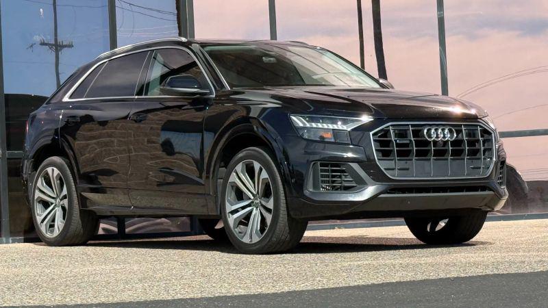 2019 Audi Q8 55 Premium