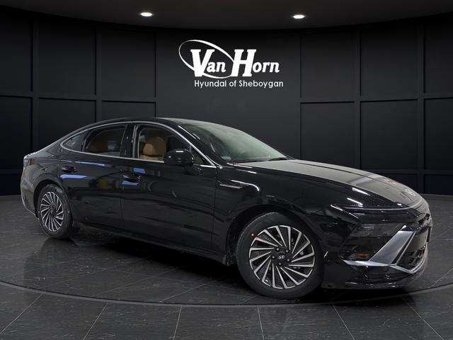 2026 Hyundai Sonata Hybrid Limited for sale in Sheboygan, WI