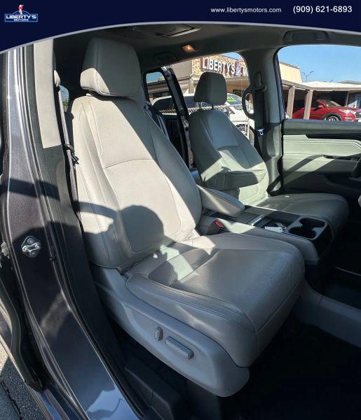2019 Honda Odyssey Elite