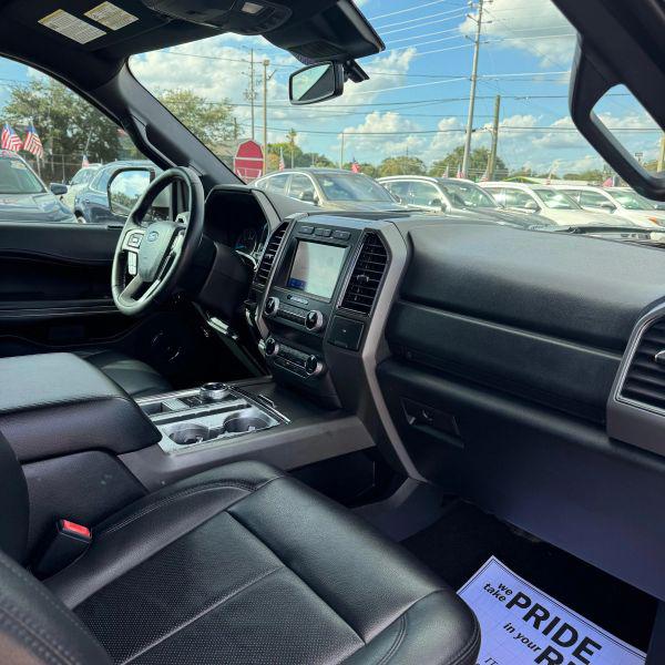 2020 Ford Expedition XLT