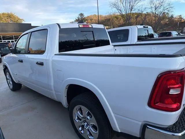 2026 Ram 1500 Big Horn Crew Cab 4x4 57 Box