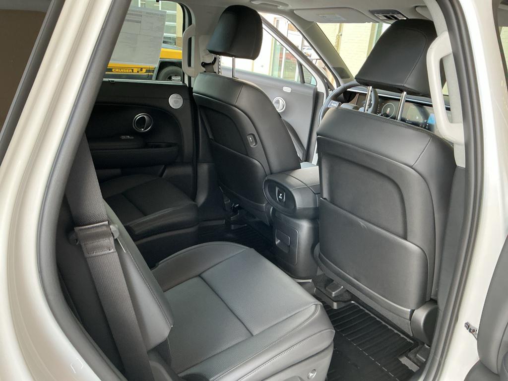 2026 Hyundai Palisade Limited - Photo 16