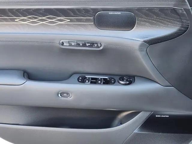 2026 Genesis G90 3.5T E-SC Prestige Black AWD