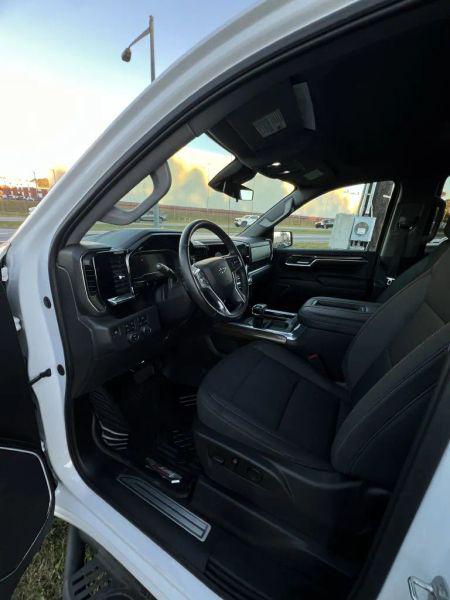 2022 Chevrolet Silverado 1500 4WD Crew Cab Short Bed LT Trail Boss