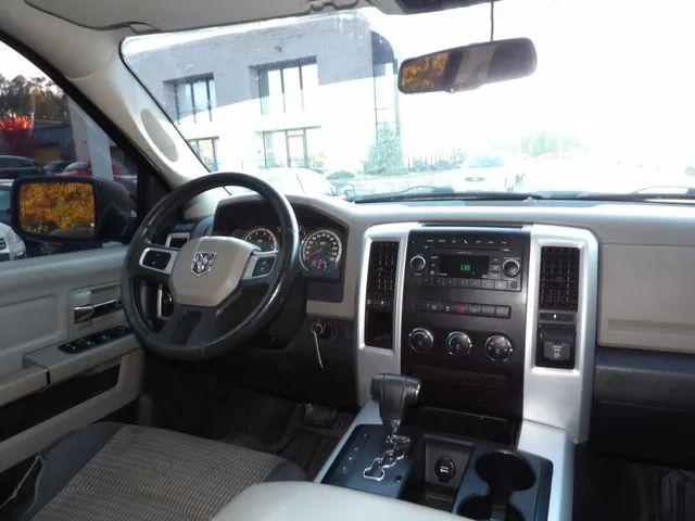 2010 Dodge Ram 1500 SLT/Sport/TRX