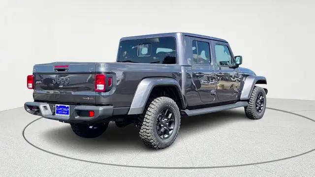 2026 Jeep Gladiator Sport