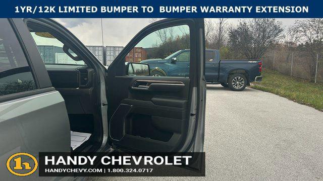 2025 Chevrolet Silverado 1500 4WD Crew Cab Short Bed LT with 2FL