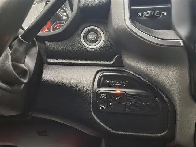 2024 Ram 3500 Big Horn Crew Cab 4x4 8' Box