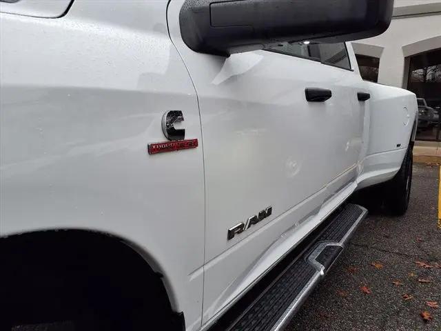 2024 Ram 3500 Big Horn Crew Cab 4x4 8' Box