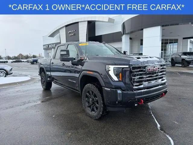 2024 GMC Sierra 2500HD 4WD Crew Cab Standard Bed AT4