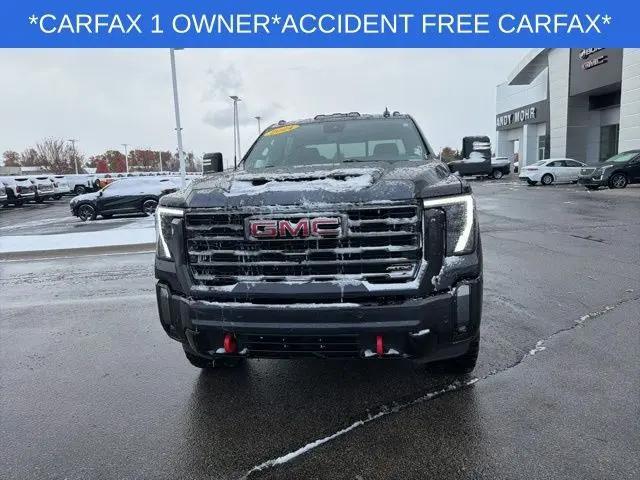 2024 GMC Sierra 2500HD 4WD Crew Cab Standard Bed AT4