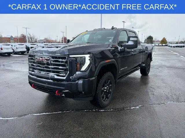 2024 GMC Sierra 2500HD 4WD Crew Cab Standard Bed AT4