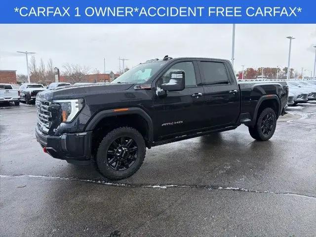 2024 GMC Sierra 2500HD 4WD Crew Cab Standard Bed AT4