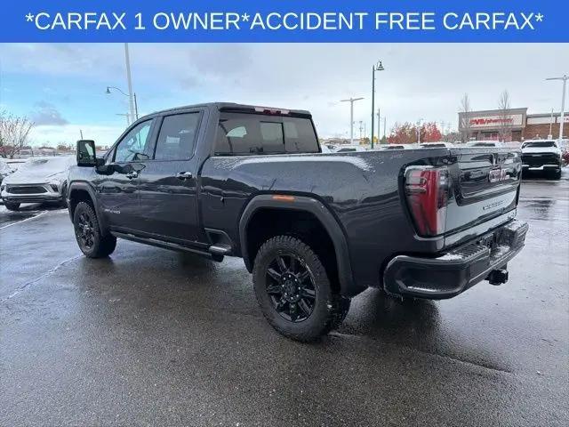 2024 GMC Sierra 2500HD 4WD Crew Cab Standard Bed AT4