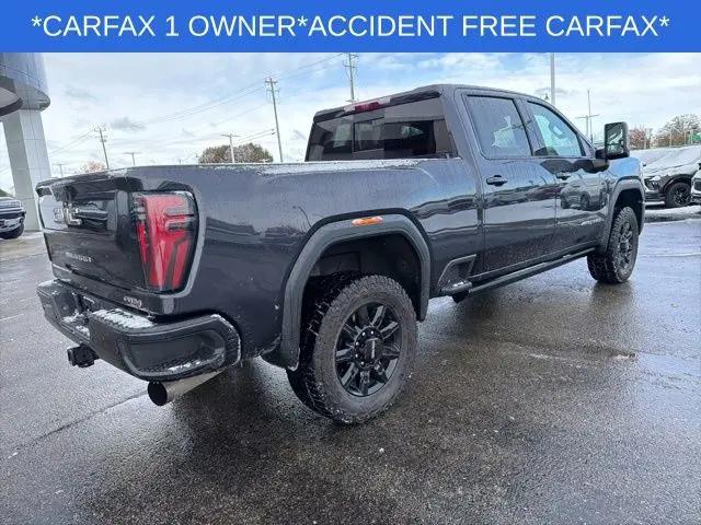 2024 GMC Sierra 2500HD 4WD Crew Cab Standard Bed AT4