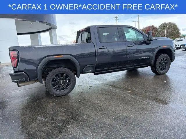 2024 GMC Sierra 2500HD 4WD Crew Cab Standard Bed AT4