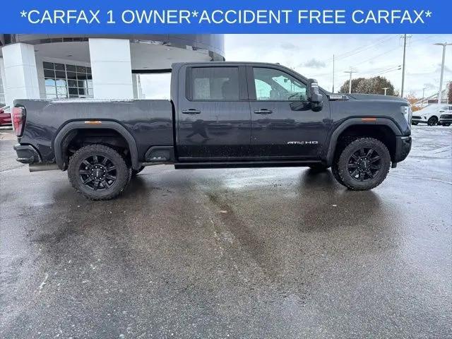 2024 GMC Sierra 2500HD 4WD Crew Cab Standard Bed AT4
